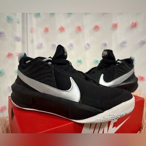 Nike Black and Silver Athletic Shoes with Timeless Appeal